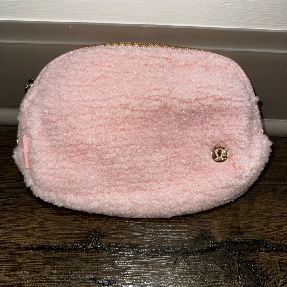 Lululemon Pink Sherpa Everywhere Belt Bag